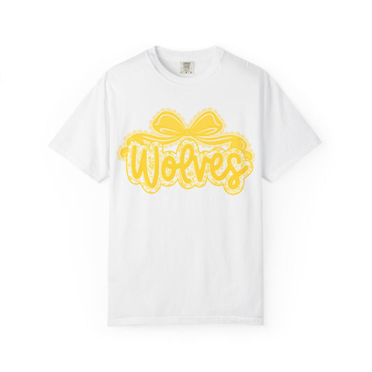 Cheerful Wolves T-Shirt Comfort Colors Graphic Tee